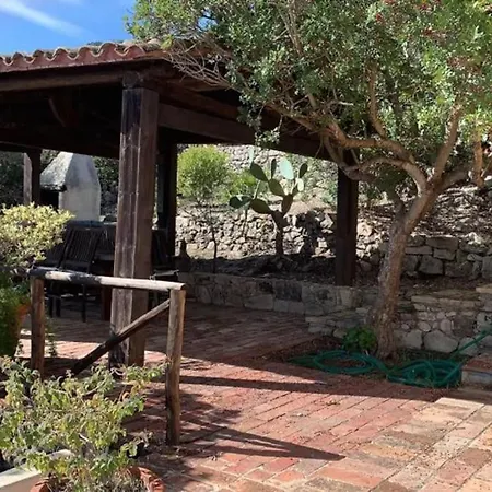 Hotel Innocenti - Iun R9765 Carloforte (Isola di San Pietro)